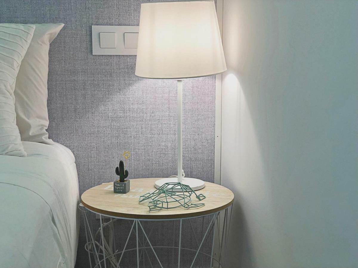 Exclusivo Y Luminoso Piso En El Parque Del Retiro Apartment Madrid Luaran gambar